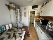 Caransebes, 3 Camere, Cf.,1. Dec., Zona Pipirig Polivalenta 