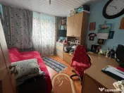 Caransebes, 3 Camere, Cf.,1. Dec., Zona Pipirig Polivalenta 