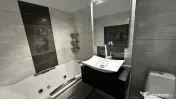 Apartament decomandat cu 3 camere, Ultracentral, centrală pr 