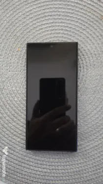 Vand telefon Samsung S24 Ultra