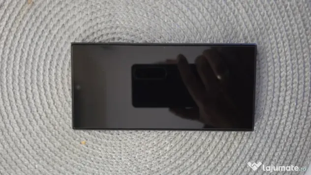 Vand telefon Samsung S24 Ultra