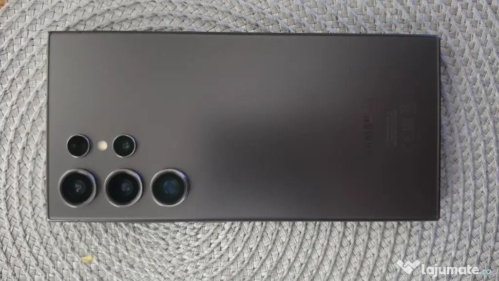 Vand telefon Samsung S24 Ultra