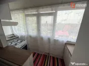 Apartament cu 2 camere si balcon de 4 mp, zona Buziasului 