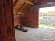Casa individuala cu 6 camere in constructie in Izvin 