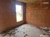 Casa individuala cu 6 camere in constructie in Izvin 