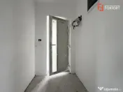 Duplex la cheie cu 3 camere, toate utilitatile - in Mosnita 