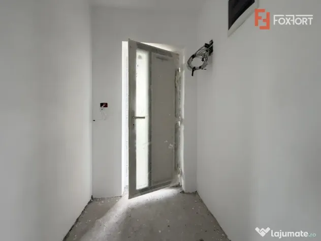 Duplex la cheie cu 3 camere, toate utilitatile - in Mosnita - Mosnita Veche (Timis)