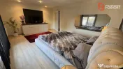 Apartament la curte comuna cu intrare separata, zona Dambovi