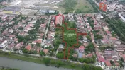 Teren intravilan 9738 mp, cu iesire pe 3 strazi - zona Dambo 