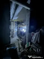 3 CAMERE DECOMANDAT | BALCON | GARAJ | PIVNIȚĂ | CENTRAL? 