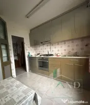 3 CAMERE DECOMANDAT | BALCON | GARAJ | PIVNIȚĂ | CENTRAL? 