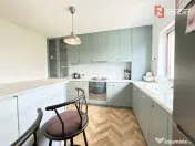 COMISION 0% Casa cu 4 camere de vanzare in Sacalaz, zona Car 