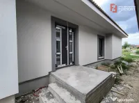 Casa individuala cu 4 camere si teren de 860 mp, zona Giroc 