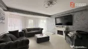Casa individuala 8 camere, 400 mp, in Mosnita Noua vatra sat 