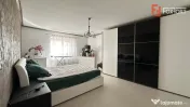 Casa individuala 8 camere, 400 mp, in Mosnita Noua vatra sat 