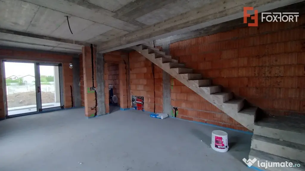 Duplex 4 camere, Sacalaz - Asfalt, toate utilitatiile - Sacalaz (Timis)
