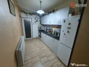 Apartament cu 2 camere decomandat, cladire istorica - Sinaia