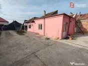 Casa cu teren de 1942 mp, in Timișoara, COMISION 0% - ID V4 