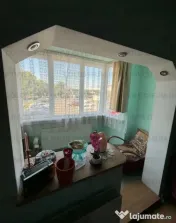 Apartament 3 camere | Decomandat | Zona Tractorul 