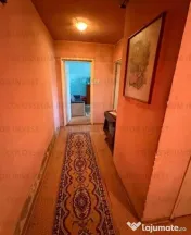Apartament 3 camere | Decomandat | Zona Tractorul 