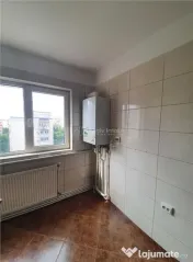 2 camere semidecomandat - Tineretului| Parcare| Centrala 