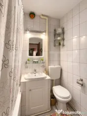 Apartament 3 camere, 65 mp, zona materna 