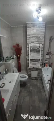 Apartament cu 3 camere, 2 bai - Zona Uzina 
