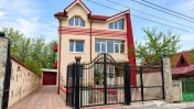 CASA P+2 450MP UTILI, 600MP TEREN ZONA CATARGIU 