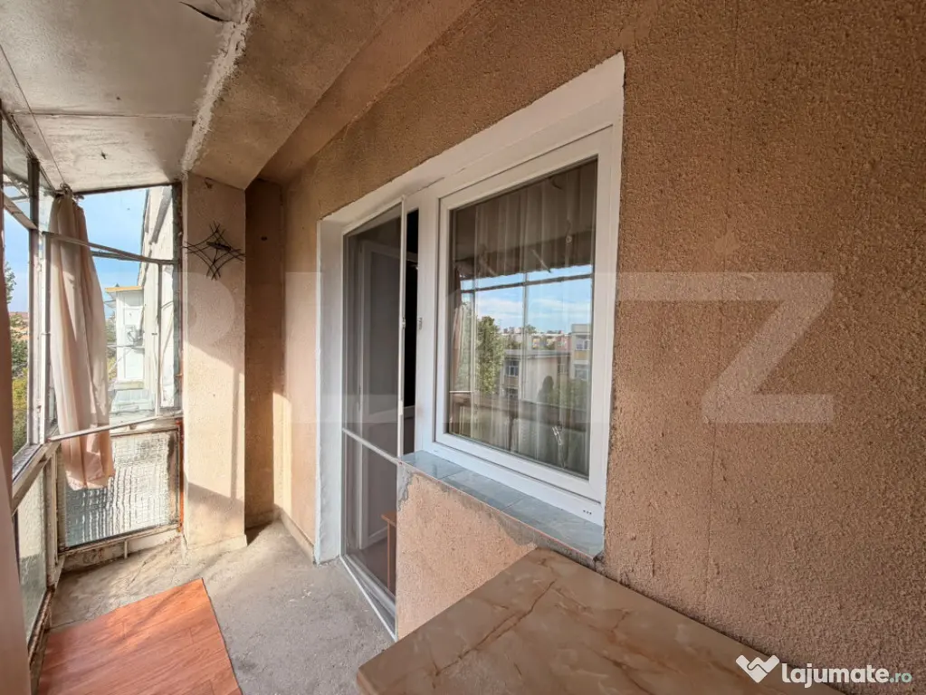 Garsonieră decomandată, 36,65 mp, Valea Roșie Zona Henri - Craiova (Dolj)