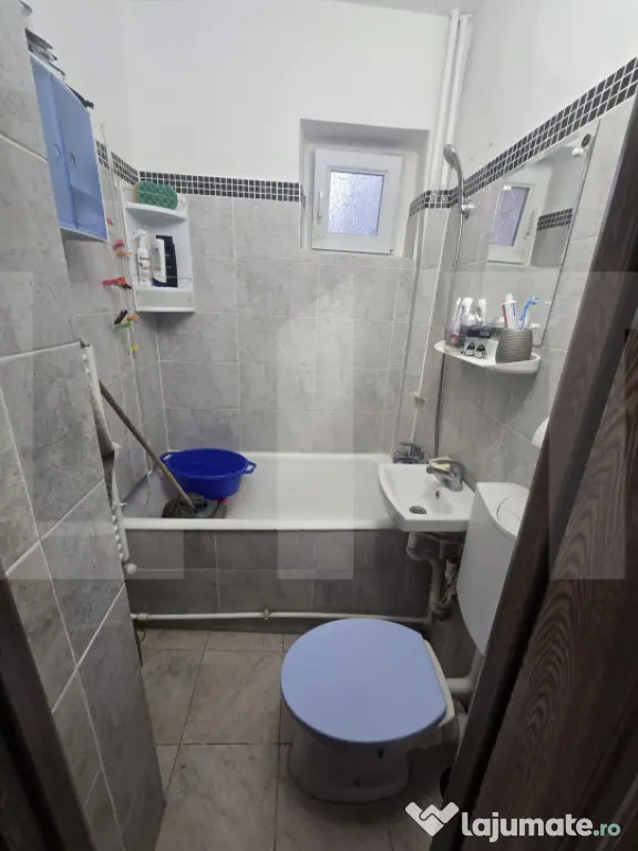 Garsonieră decomandată, 27 mp, renovată – zona Progresu - Slatina (Olt)