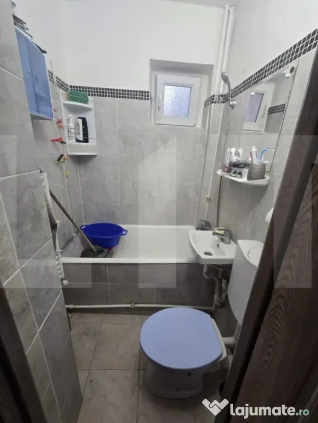 Garsonieră decomandată, 27 mp, renovată – zona Progresu - Slatina (Olt)