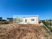 CASA PARTER-3 CAMERE- TEREN 375 M-500 M DE STV