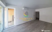 Apartament 2 camere decomandat Stv in fata Blocului Splaiul Unirii!