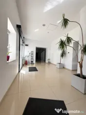 Clădire de birouri 340 mp, parcare și spațiu verde – zo 