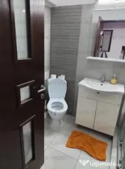 Garsoniera mobiilata | Etaj intermediar | Zona Tractorul