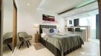 Studio renovat 32 mp Bloc "Căprioara" Gara Brașov 