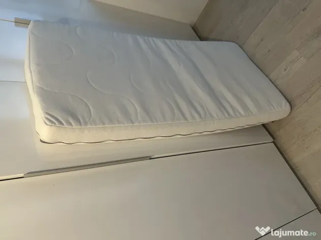 Pătuț Kinderkraft + saltea Ikea