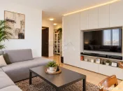 2 camere Titan decomandat, centrală, an 2013, 72 mp 
