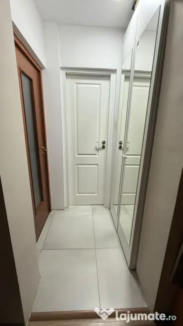 Apartament de vânzare - 2 camere Alba Iulia