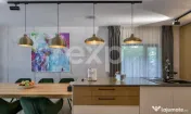 Vila 6 camere- Iancu Nicolae- comlex inchis, zona British -Z 