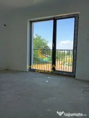 Casa insiruita P+1+ pod in zona centrala din Popesti Leordeni.