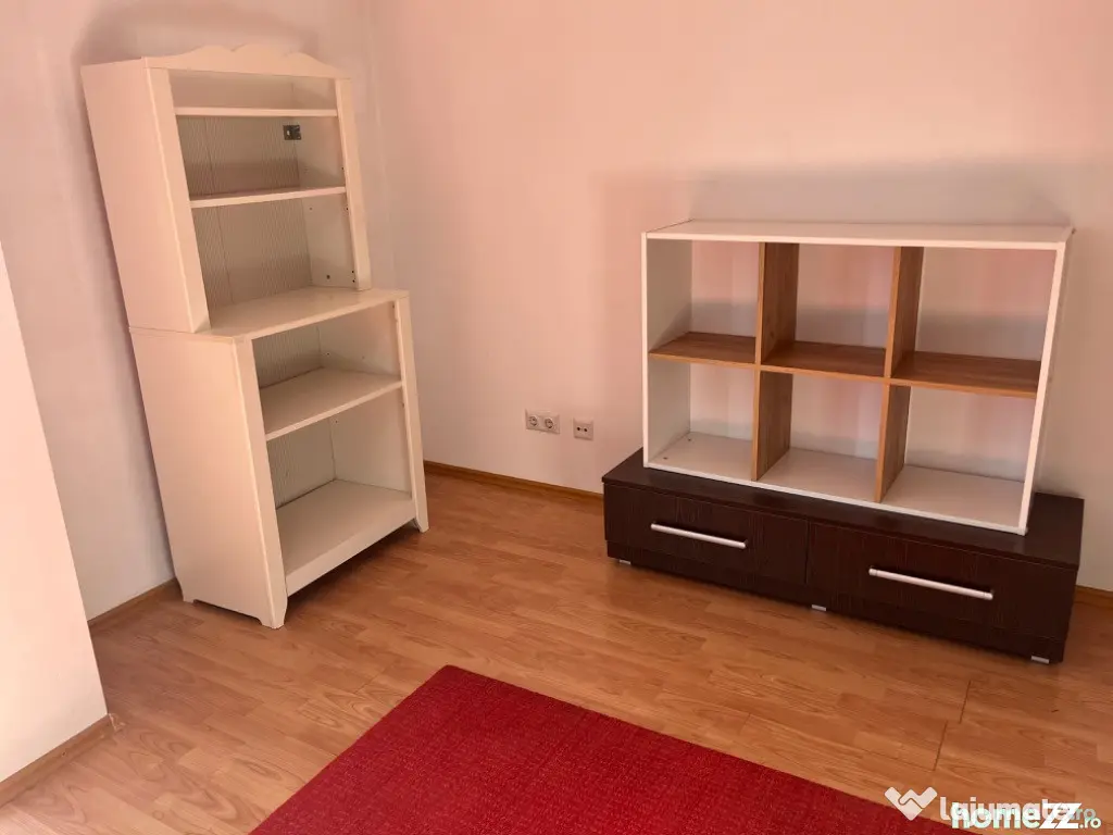 Inchiriez apartament 3 camere in zona centrală Cluj Napoca - Cluj-Napoca (Cluj)