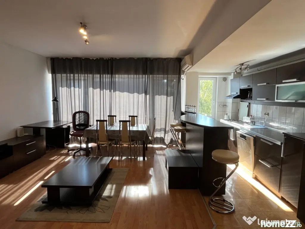 Inchiriez apartament 3 camere in zona centrală Cluj Napoca - Cluj-Napoca (Cluj)