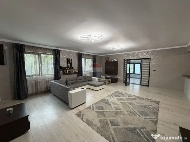 Casă Individuală P+Pod înalt / Vânători / Construcție Regie Proprie - Vanatori (Vrancea)