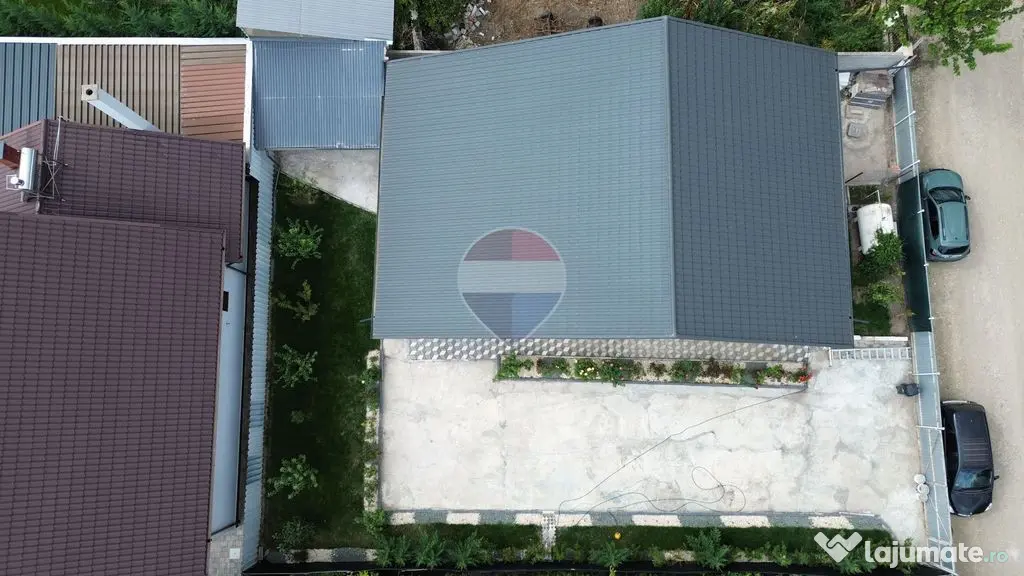 Casă Individuală P+Pod înalt / Vânători / Construcție Regie Proprie - Vanatori (Vrancea)