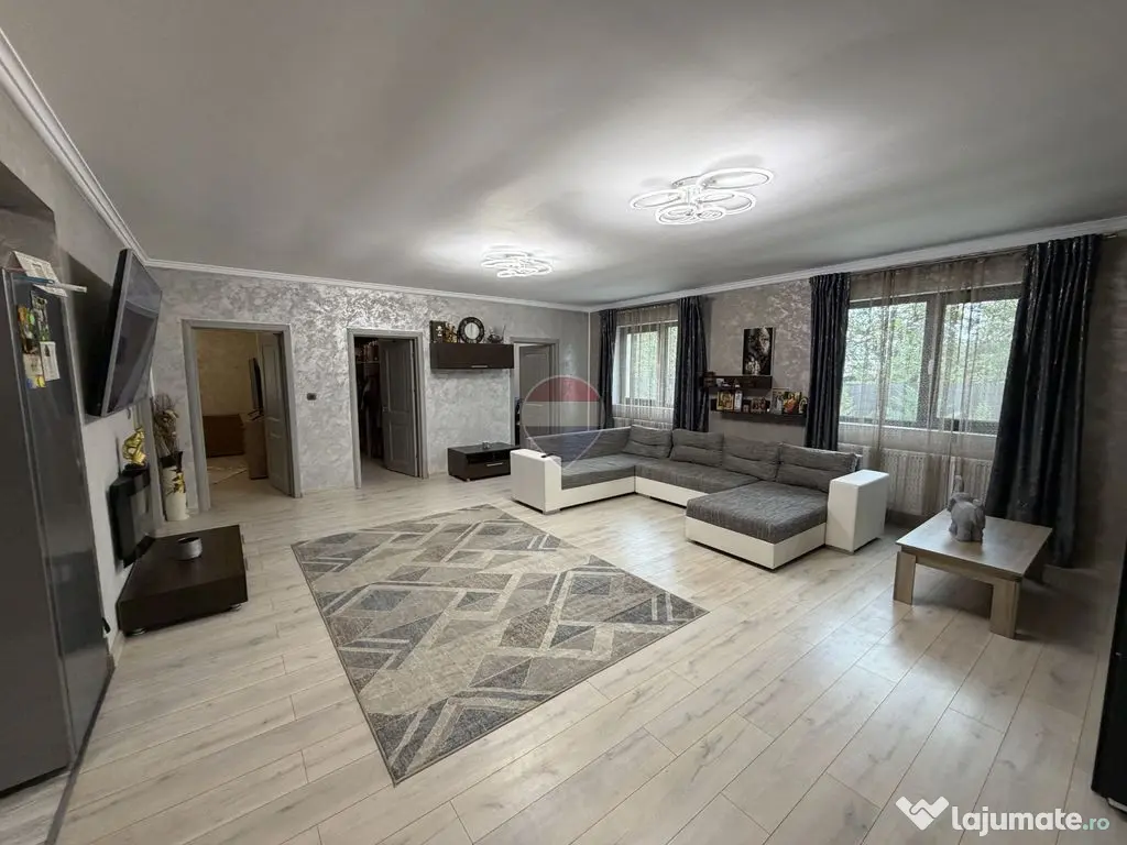 Casă Individuală P+Pod înalt / Vânători / Construcție Regie Proprie - Vanatori (Vrancea)