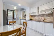 Apartament cu 2 locuri de parcare | Curte proprie | Lacul Tei 