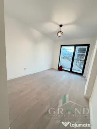 Apartament 3 camere de vanzare , Eroilor, Floresti.