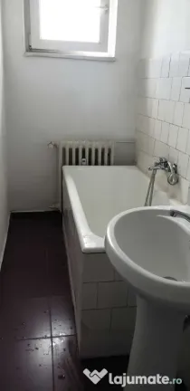 Dristor etaj 8 decomandat