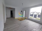 Casa parter de inchiriat / 4 camere / 330 mp teren